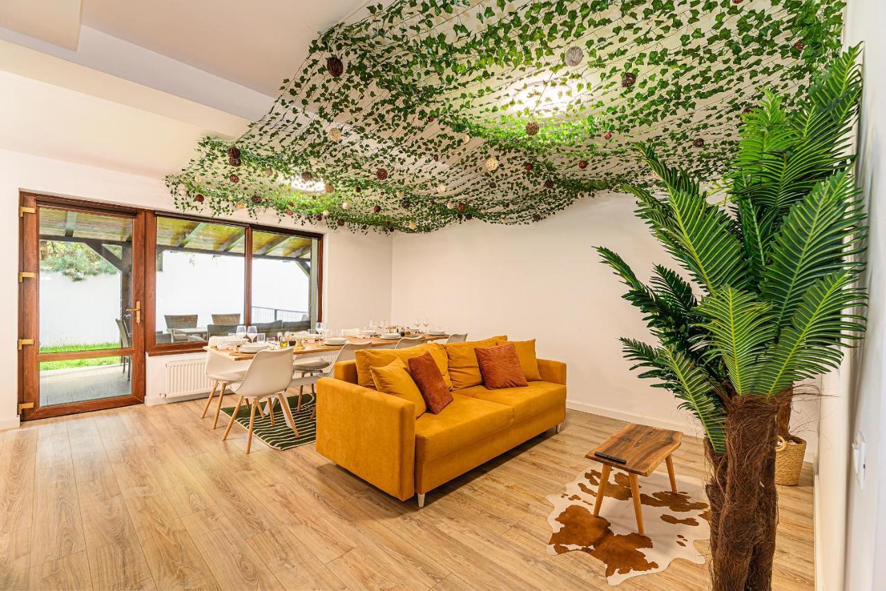 Safari Family Villas Near Park Aventura,Lake,Zoo 브라쇼브 외부 사진